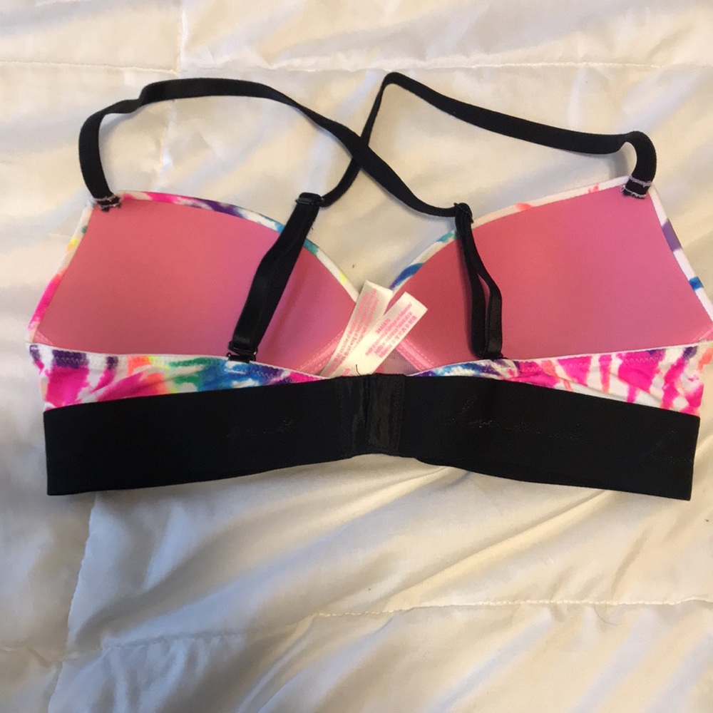Pink wireless bra. - Picture 2 of 4